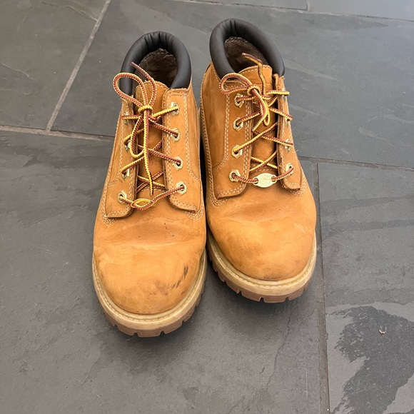 Timberlands - Picture 7 of 8